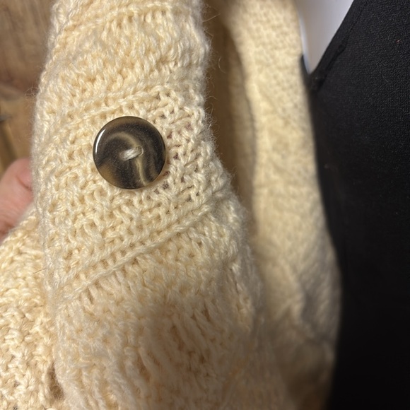 Inis Crafts Merino Wool Cable Knit cardigan Sweater - Picture 4 of 9